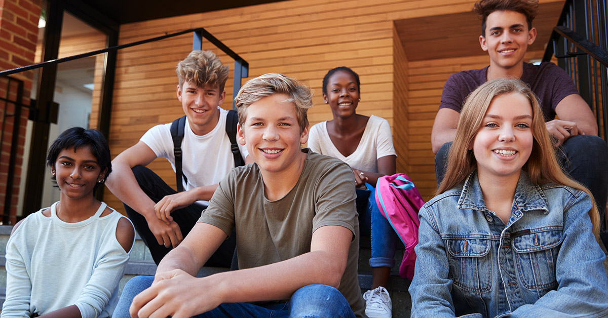  5 Tips to increase your teenager’s self-confidence